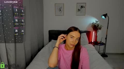 katie online show from 12/03/24, 10:51