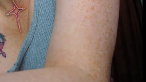     sara      i know you love me xoxox     online show from 03/02/26, 06:36