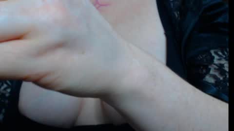     sara      i know you love me xoxox     online show from 03/15/26, 06:08