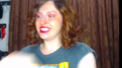     sara      i know you love me xoxox     online show from 03/17/26, 10:29