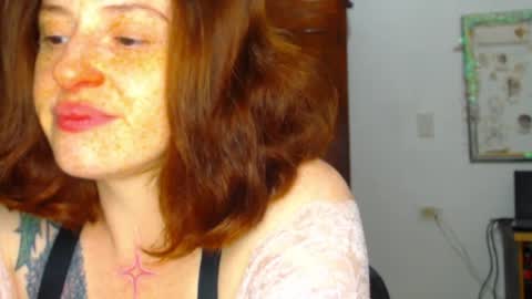     sara      i know you love me xoxox     online show from 04/04/26, 08:56