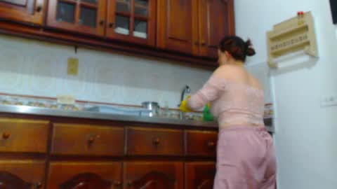     sara      i know you love me xoxox     online show from 04/04/26, 09:34