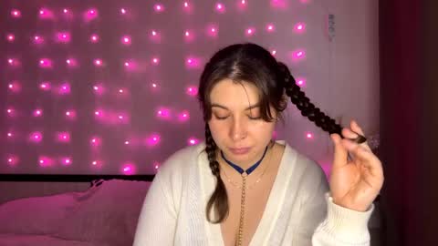 Snapshot of my_margaret_ chatting on 04/07/26, 04:18 Margaret online show from 04/07/26, 04:18