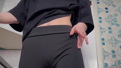 Snapshot of my_ninja_girl chatting on 02/06/26, 11:57 JIN online show from 02/06/26, 11:57