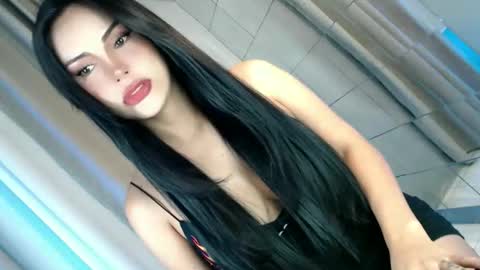 Serena online show from 09/26/25, 06:28