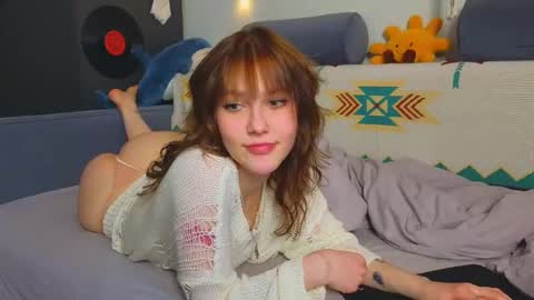 Snapshot of my_parisss chatting on 01/17/25, 08:13  PARIS   online show from 01/17/25, 08:13