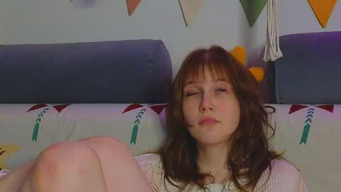 Snapshot of my_parisss chatting on 02/11/25, 09:03  PARIS   online show from 02/11/25, 09:03