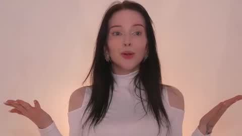 Snapshot of my_stella_ chatting on 11/24/25, 08:08 STELLA online show from 11/24/25, 08:08