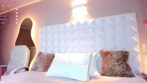 Mariana Evans online show from 02/07/25, 11:34