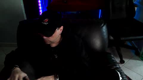 myangelyourdemon83 online show from 04/27/26, 12:08