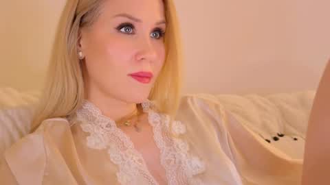 Mya-be Yours P online show from 01/24/25, 11:12