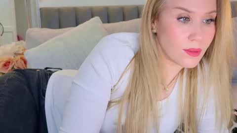 Mya-be Yours P online show from 02/09/25, 09:28