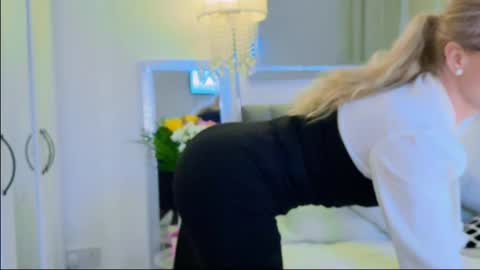 Mya-be Yours P online show from 02/14/25, 09:43