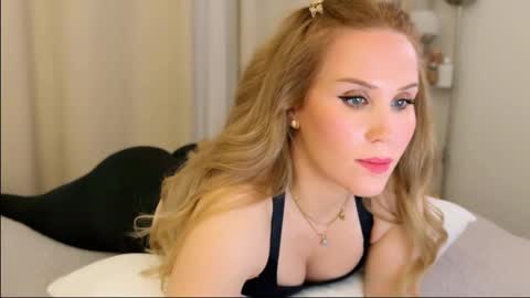 Mya-be Yours P online show from 02/20/25, 09:09