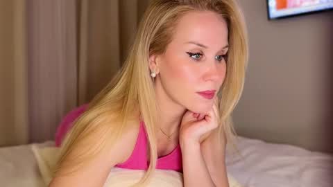 Mya-be Yours P online show from 09/14/25, 09:47