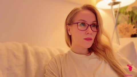 Mya-be Yours P online show from 11/04/25, 04:39