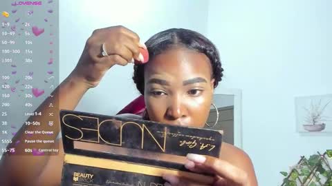 Snapshot of myblackdope_ chatting on 11/24/25, 12:16 Samanta online show from 11/24/25, 12:16