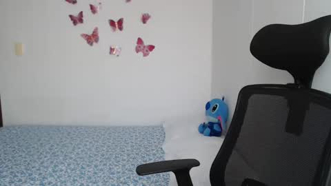 Snapshot of myc_sw_couple chatting on 02/16/25, 06:54 mary and charlie online show from 02/16/25, 06:54