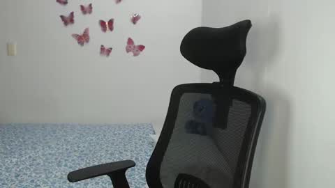 Snapshot of myc_sw_couple chatting on 03/11/25, 12:22 mary and charlie online show from 03/11/25, 12:22