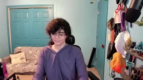 Grace online show from 04/13/26, 01:49