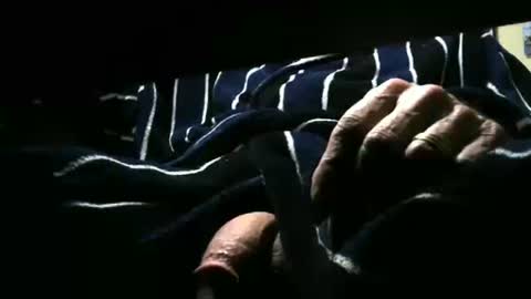 Snapshot of mycock594498 chatting on 02/08/25, 01:33 mycock594498 online show from 02/08/25, 01:33