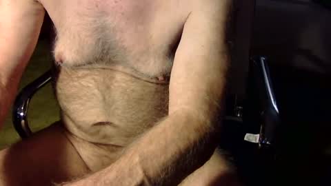 r-glenn-01 online show from 10/30/25, 04:58