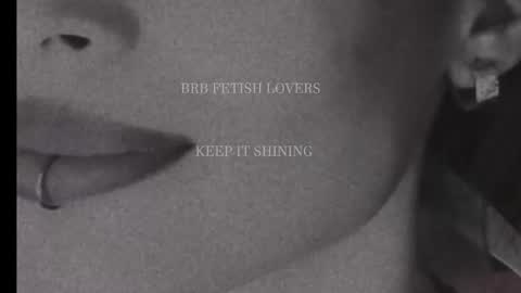 Lola online show from 11/17/25, 09:20