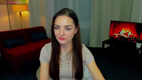 Snapshot of myellaluvs chatting on 10/07/25, 08:17 Ella online show from 10/07/25, 08:17