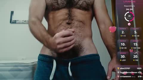 Snapshot of myhairymacho chatting on 11/22/25, 11:48 Juan OF myhairymacho online show from 11/22/25, 11:48