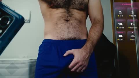 Snapshot of myhairymacho chatting on 12/15/25, 10:36 Juan OF myhairymacho online show from 12/15/25, 10:36