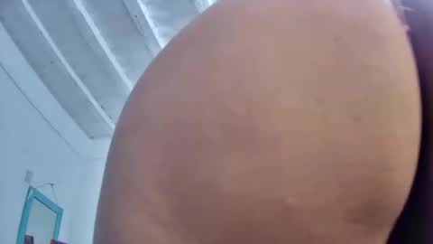 Snapshot of myhoney_hot chatting on 01/06/25, 12:16 myhoney_hot online show from 01/06/25, 12:16