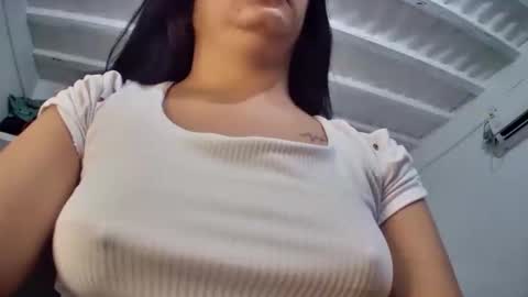 Snapshot of myhoney_hot chatting on 01/11/25, 11:34 myhoney_hot online show from 01/11/25, 11:34