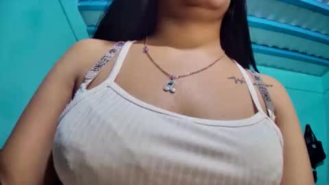 Snapshot of myhoney_hot chatting on 11/15/25, 02:46 myhoney_hot online show from 11/15/25, 02:46