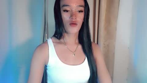 Snapshot of mykaliciousness chatting on 11/07/25, 04:23 mykaliciousness online show from 11/07/25, 04:23