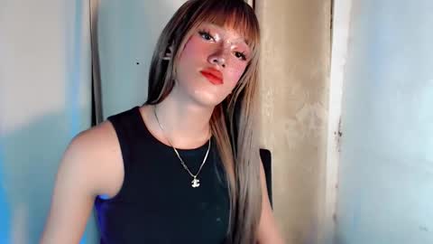 Snapshot of mykaliciousness chatting on 11/14/25, 03:44 mykaliciousness online show from 11/14/25, 03:44