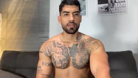 Myke esthetic online show from 02/09/26, 07:23