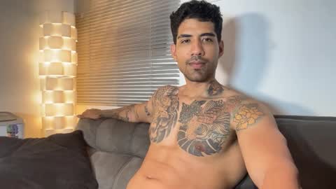 Myke esthetic online show from 03/15/26, 11:55