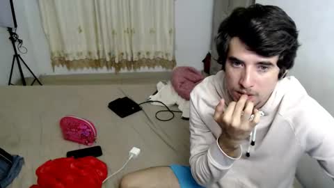 mike online show from 09/22/25, 01:29