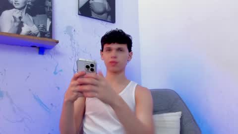 Mykel   online show from 10/15/25, 03:01