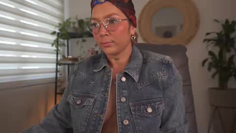 Snapshot of mykinkybunny chatting on 01/12/26, 09:31 jacke BUNNY online show from 01/12/26, 09:31