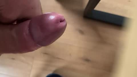 Snapshot of mykytoy chatting on 11/07/25, 02:06 mykytoy online show from 11/07/25, 02:06