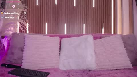 Myla  online show from 12/05/25, 03:15