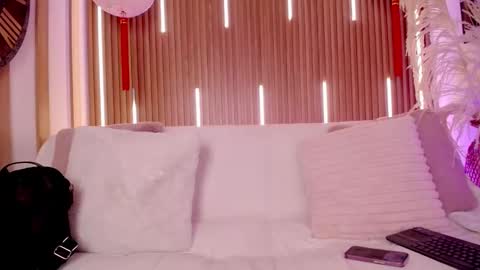 Myla  online show from 02/06/26, 06:07