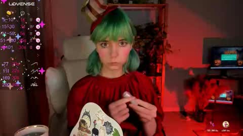 MylaFlores online show from 11/01/25, 02:02