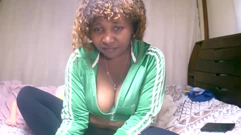 linda online show from 01/12/25, 06:05