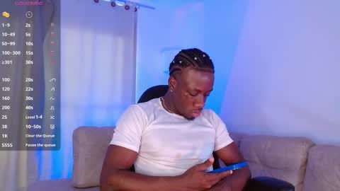 Mylo Wallace  online show from 02/05/26, 01:16