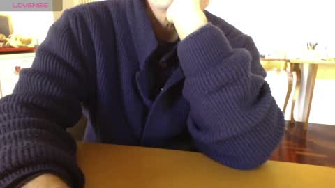 Snapshot of mynakedbeach chatting on 02/03/25, 10:25 Bi sexy guy lovense hush is on private is open or password show tip if you like. online show from 02/03/25, 10:25