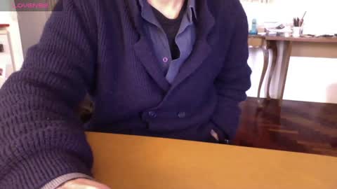 Snapshot of mynakedbeach chatting on 03/09/25, 06:39 Bi sexy guy lovense hush is on private is open or password show tip if you like. online show from 03/09/25, 06:39