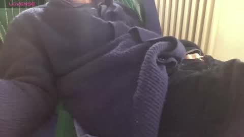 Snapshot of mynakedbeach chatting on 03/09/25, 01:59 Bi sexy guy lovense hush is on private is open or password show tip if you like. online show from 03/09/25, 01:59