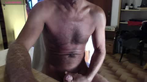Snapshot of mynakedbeach chatting on 09/20/25, 04:35 Bi sexy guy lovense hush is on private is open or password show tip if you like. online show from 09/20/25, 04:35